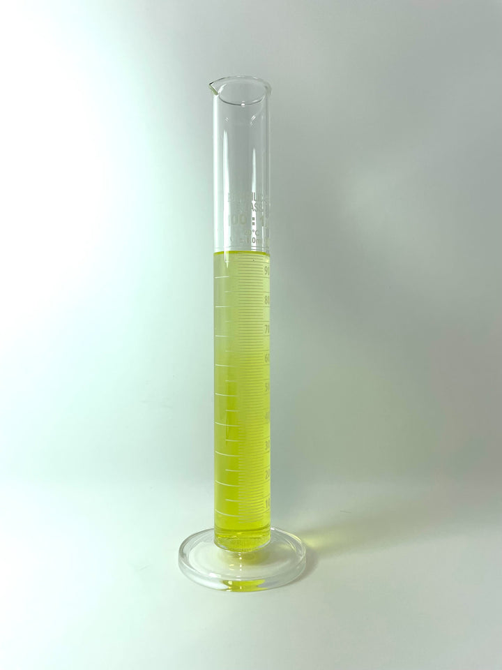 Clearance Graduated Glass Cylinder