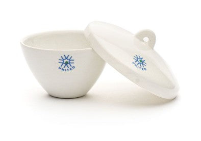 Low Form Porcelain Crucible with Lid